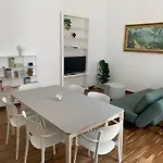 Casa Margherita * 오스투니