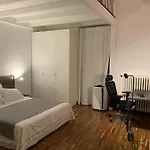 Casa Margherita 아파트 오스투니